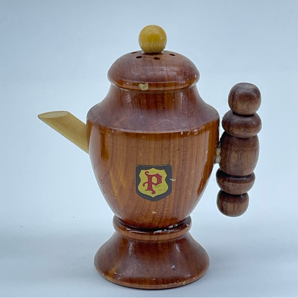 Vintage Salt and Pepper Shakers Wooden Teapot Grannycore Kitchen Souvenir Brown - Picture 2 of 9